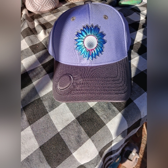Bonk Golf Headwear. Velvet Hammer. Bill Magnet for Ball Marker. Purple/ Grey - Picture 4 of 8